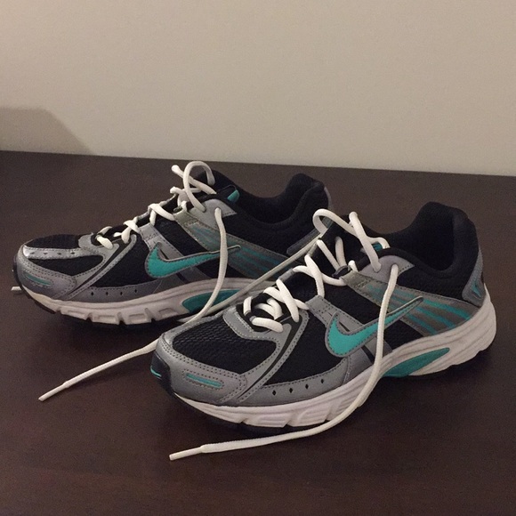 nike downshifter 3 womens